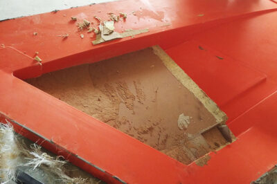 玻璃钢模具表面缺陷的处理方法