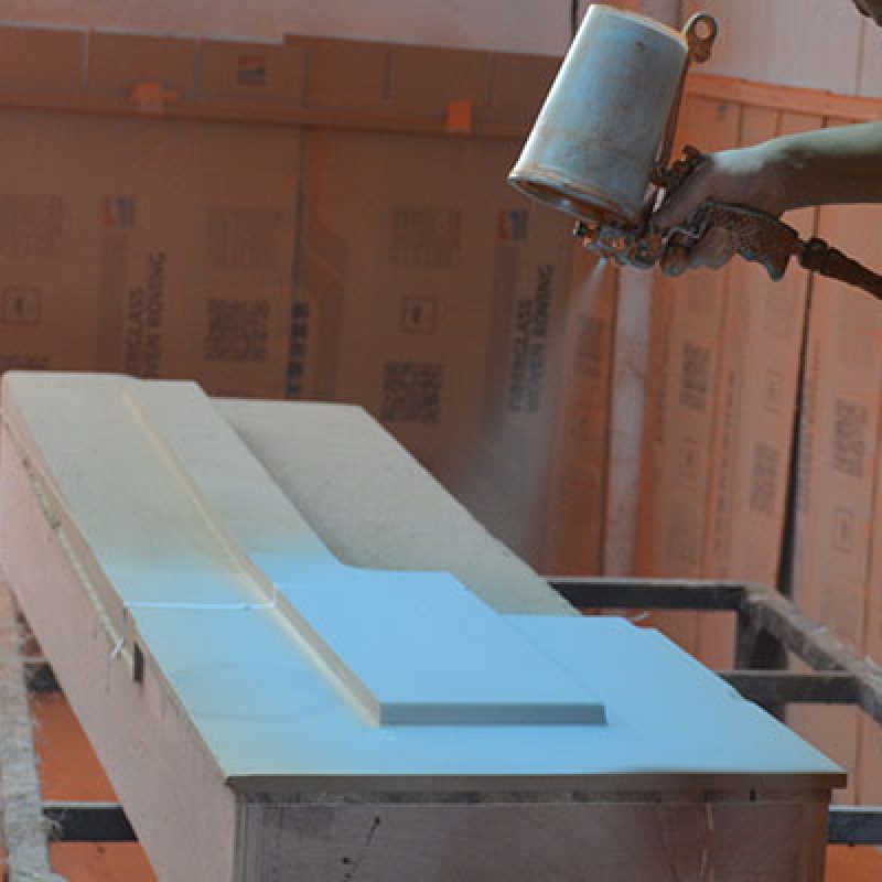 产品和模具易打磨胶衣的区别？