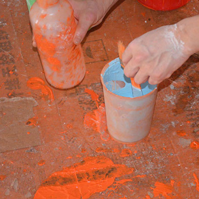 模具胶衣加多少固化剂最适合（模具胶衣的固化剂比例）