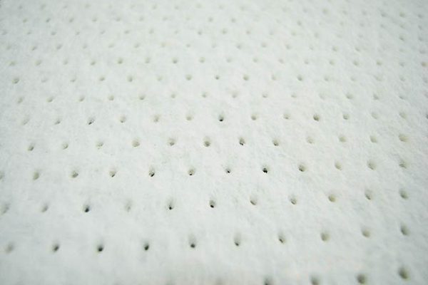 为什么采用强芯毡会比其他类型玻纤铺层轻很多？