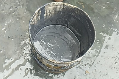 环氧树脂加入色浆涂刷颜色不一致（未搅拌均匀或厚度不一致）