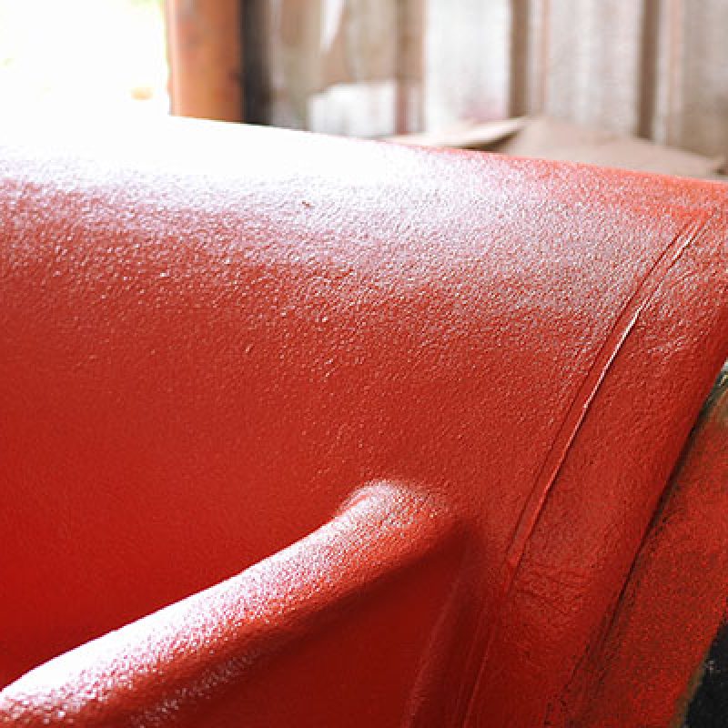 模具胶衣喷涂后都很粗糙吗？