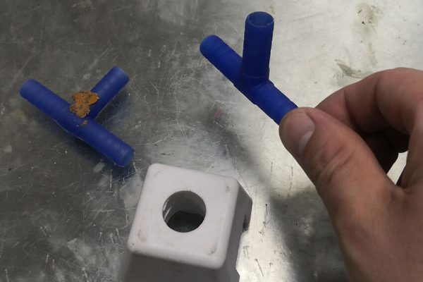 真空注胶座需要和真空管直径完全匹配吗？