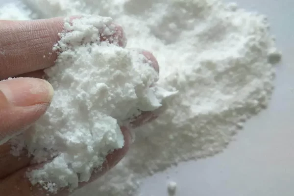 气相二氧化硅的使用方法（与树脂混合的比例及注意事项）