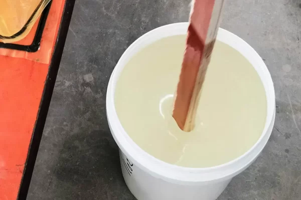 环氧树脂化学特性（环氧树脂固化影响因素）