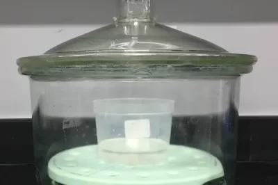 抽真空消泡处理