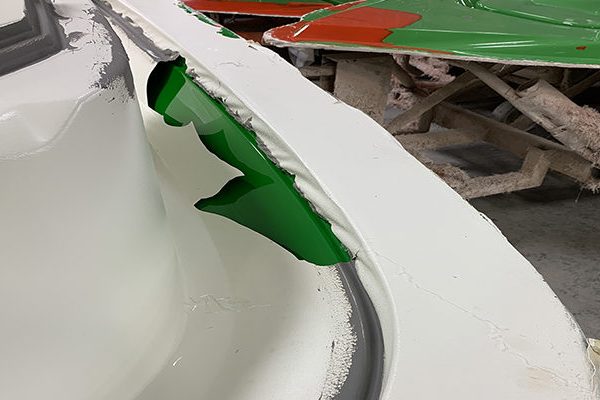 胶衣问题（常见玻璃钢胶衣缺陷状态及排除方法）