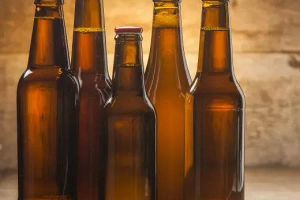 水性胶粘剂有哪些不同类型和用途（水性胶粘特性和应用）