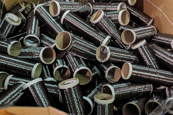 碳纤维回收现在接受碳纤维线轴废料