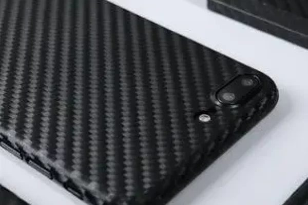 破裂的碳纤维可以修复吗？