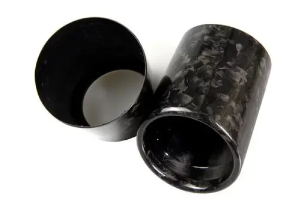 碳纤维在阳光下会降解吗？