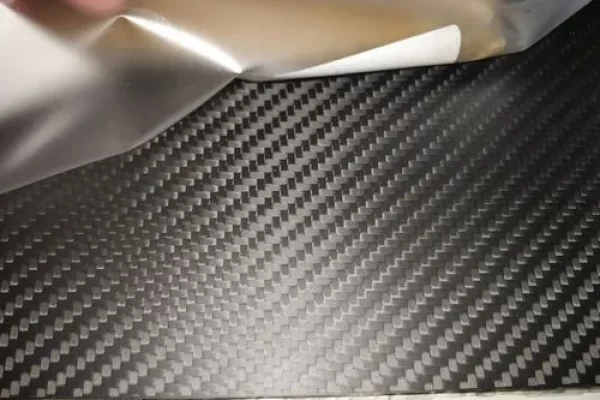 什么会损坏碳纤维？