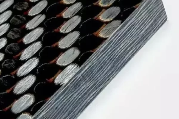 碳纤维板可以激光切割吗？