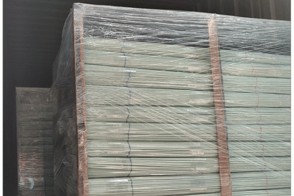 在拉挤玻璃纤维和拉挤碳纤维之间做出选择