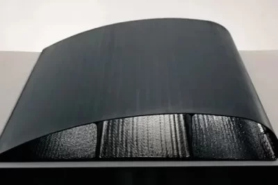 在叠层中使用预浸料的好处