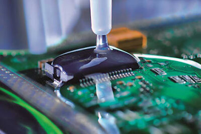 我该如何处理滴水环氧树脂？