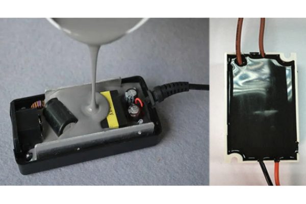 我如何知道环氧树脂何时完全混合并可以使用？