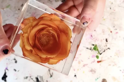 怎样使环氧树脂气泡快速有效地浮出液面？