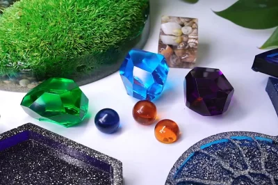 环氧树脂是否适合制造或衬里汽油箱，即它能否耐汽油？