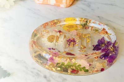 什么能溶解硬树脂？