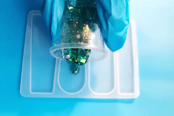 吹风机会干燥树脂吗？