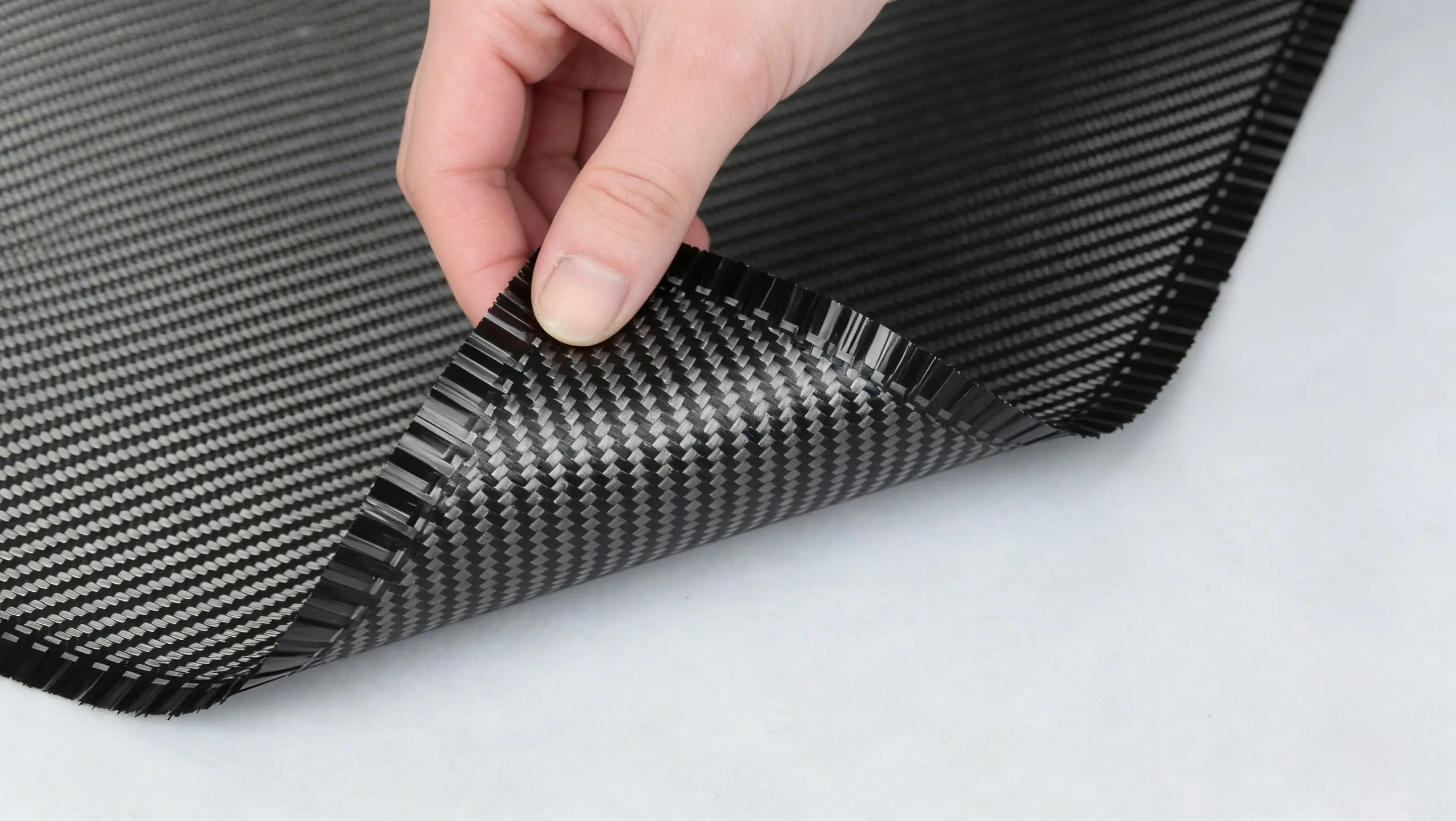240g 3K碳布 2/2 斜纹碳纤维布