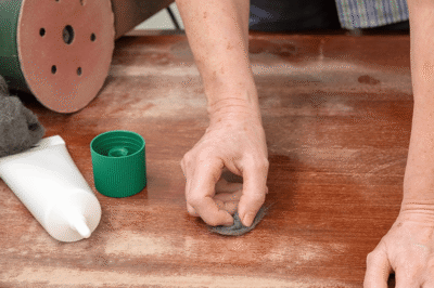 使用木材环氧树脂填料的提示和技巧