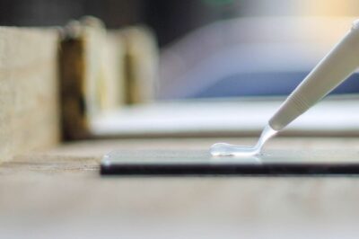 强力胶的类型和重要注意事项