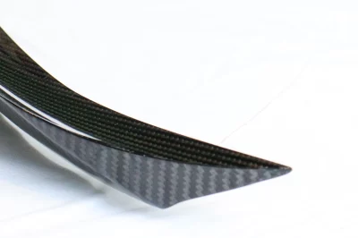 如何找到优质碳纤维复合材料制造商？