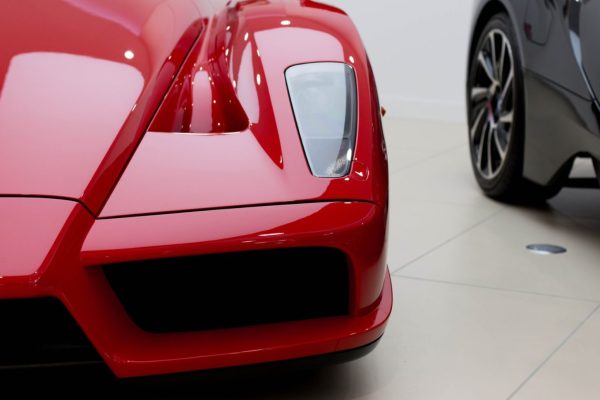 碳纤维部件如何让汽车更安全？