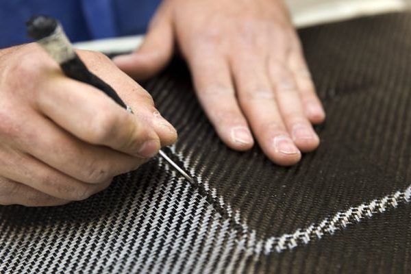 在任何行业供应碳纤维产品的好处