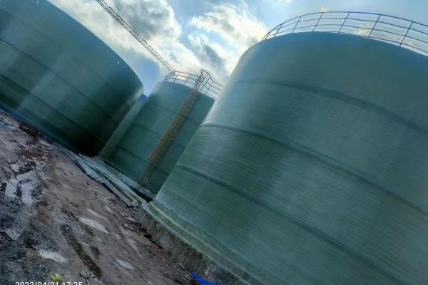 玻璃钢立式储罐成型工艺介绍