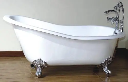 如何修复玻璃纤维热水浴缸中的裂缝？