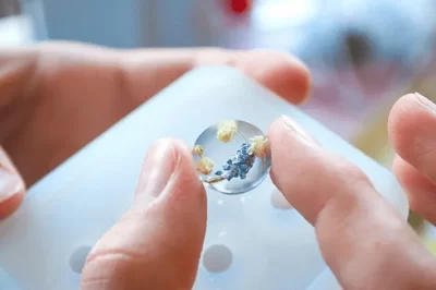 环氧树脂浇注厚度和等待时间的影响？