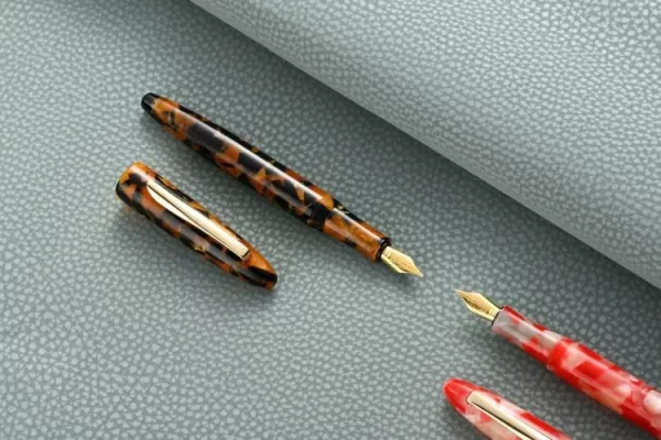 如何在没有车工的情况下制作环氧笔？