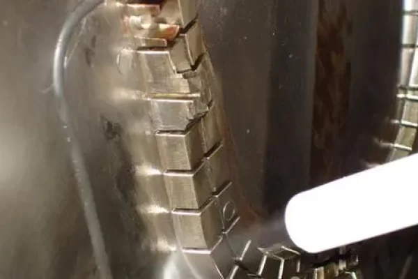 脱模剂堆积对表面有何影响？