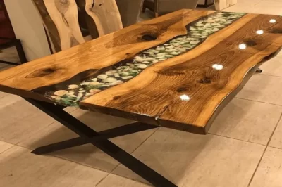 如何用环氧树脂密封桌子？