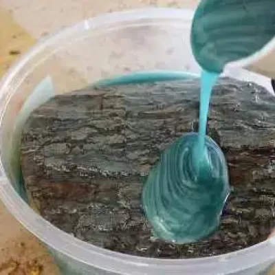 如何在环氧树脂之前密封木材？