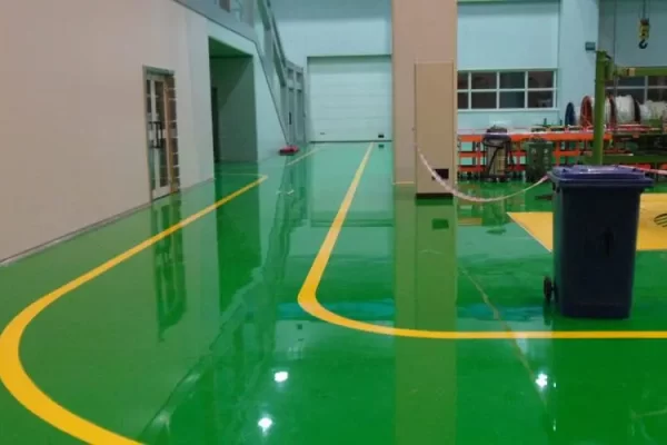 可以在环氧地坪上使用松溶胶吗？