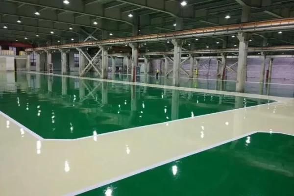 如何去除地板上的硬树脂？