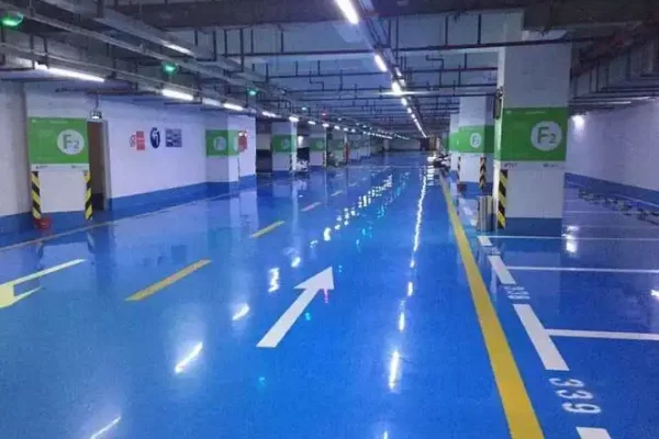 如何去除车库地板上未固化的环氧树脂？