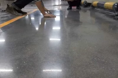 环氧地坪漆的做法？