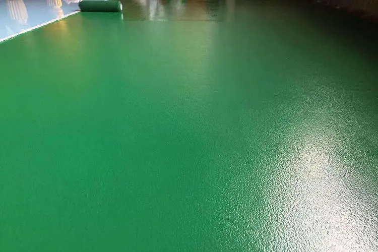你如何给混凝土地板涂环氧树脂？