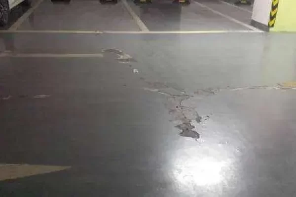 环氧地坪剥落的原因有哪些？