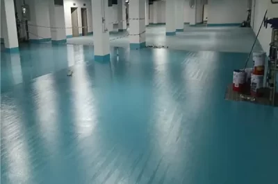 在我的环氧树脂地板上行走之前我应该​​等多久？