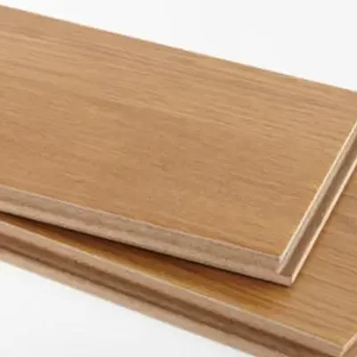 有没有可以在复合地板上涂上的涂层？