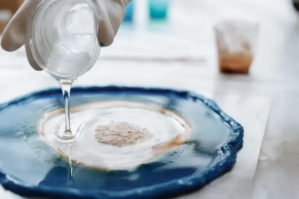 可用的不同类型的树脂以及最适合您的项目的树脂