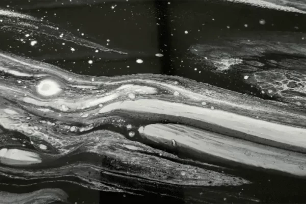 环氧树脂烟雾危险吗（全面了解环氧树脂烟雾副作用）