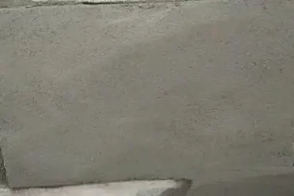 我可以在旧灌浆上涂环氧树脂灌浆吗？