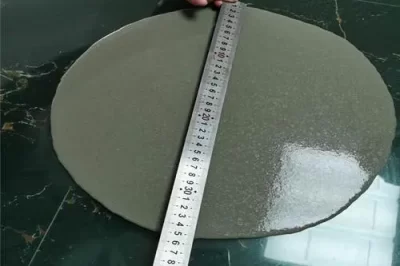 环氧树脂灌浆在潮湿时会变色吗？